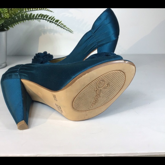 SEYCHELLES SATIN BOW OPEN TOE HEELS SZ 7 - Picture 9 of 9